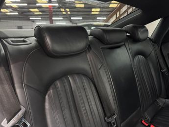 Audi A6 Saloon 2.0 TDI ultra S line S Tronic Euro 6 (s/s) 4dr