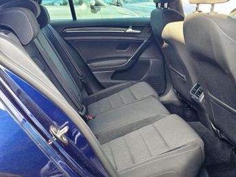 Volkswagen Golf 2.0 TSI R DSG 4Motion Euro 6 (s/s) 5dr