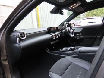 Mercedes-Benz A Class 1.3 A180 AMG Line Edition (Premium Plus) 7G-DCT Euro 6 (s/s) 5dr