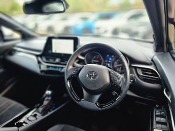 Toyota C-HR 2.0 VVT-h GR SPORT CVT Euro 6 (s/s) 5dr