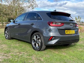 Kia Ceed 1.4 T-GDi 3 DCT Euro 6 (s/s) 5dr