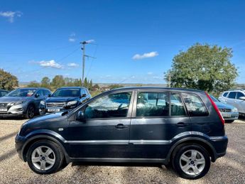 Ford Fusion 1.6 Zetec 5dr
