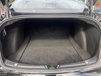 Tesla Model 3 (Dual Motor) Long Range Auto 4WDE 4dr