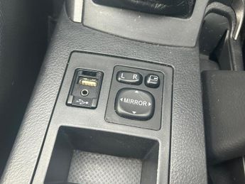 Toyota RAV4 2.2 D-4D XT-R 4WD Euro 5 5dr