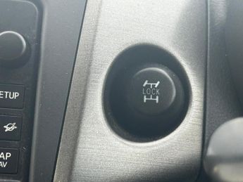 Toyota RAV4 2.2 D-4D XT-R 4WD Euro 5 5dr