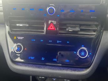 Hyundai IONIQ 38.3kWh Premium Auto 5dr