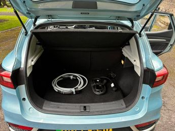 MG MG ZS 44.5kWh Exclusive Auto 5dr