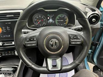 MG MG ZS 44.5kWh Exclusive Auto 5dr