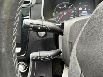 MG MG ZS 44.5kWh Exclusive Auto 5dr