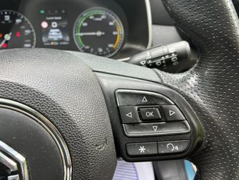 MG MG ZS 44.5kWh Exclusive Auto 5dr