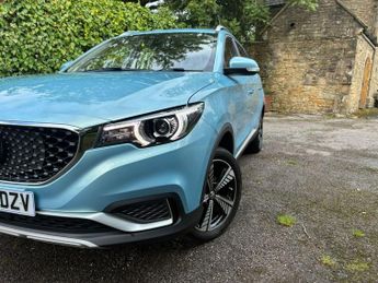 MG MG ZS 44.5kWh Exclusive Auto 5dr