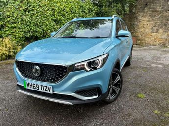 MG MG ZS 44.5kWh Exclusive Auto 5dr