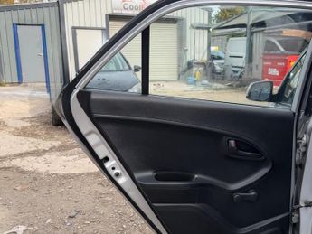 Kia Picanto 1.0 1 Air Euro 6 5dr