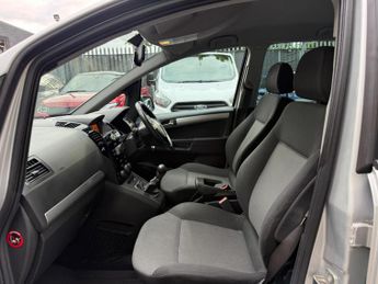 Vauxhall Zafira 1.6 16V Exclusiv Euro 5 5dr