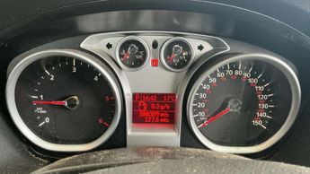 Ford Focus 2.0 TDCi DPF Titanium Powershift 5dr
