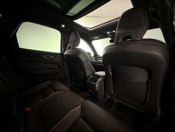 Volvo XC60 2.0 B6 MHEV R-Design Pro SUV 5dr Petrol Hybrid Auto AWD Euro 6 (
