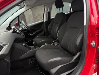 Peugeot 208 1.4 e-HDi Active EGC Euro 5 (s/s) 5dr
