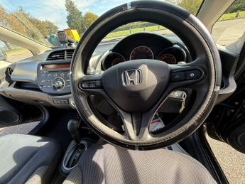 Honda Jazz 1.4 i-VTEC ES CVT Euro 5 5dr