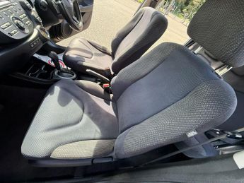 Honda Jazz 1.4 i-VTEC ES CVT Euro 5 5dr