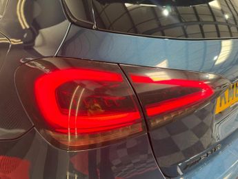 Mercedes-Benz A Class 2.0 A35 AMG (Premium Plus) SpdS DCT 4MATIC Euro 6 (s/s) 5dr