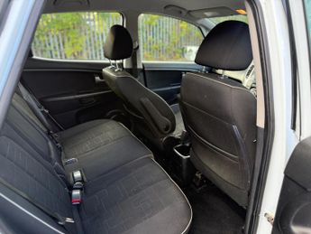 Kia Venga 1.4 CRDi 2 Euro 5 5dr