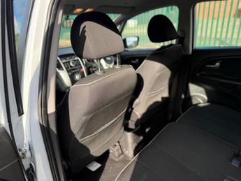 Kia Venga 1.4 CRDi 2 Euro 5 5dr