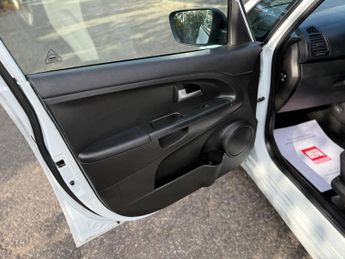 Kia Venga 1.4 CRDi 2 Euro 5 5dr