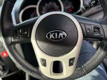 Kia Venga 1.4 CRDi 2 Euro 5 5dr