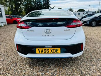 Hyundai IONIQ 1.6 h-GDi Premium SE DCT Euro 6 (s/s) 5dr