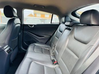 Hyundai IONIQ 1.6 h-GDi Premium SE DCT Euro 6 (s/s) 5dr