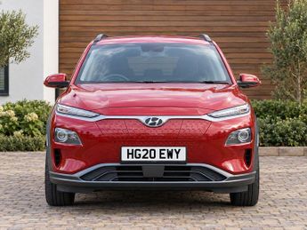 Hyundai KONA 64kWh Premium SUV 5dr Electric Auto (7kW Charger) (204 ps)