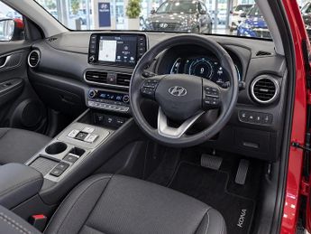 Hyundai KONA 64kWh Premium SUV 5dr Electric Auto (7kW Charger) (204 ps)