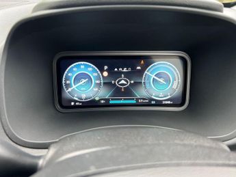 Hyundai KONA 64kWh Premium SUV 5dr Electric Auto (10.5kW Charger) (204 ps)