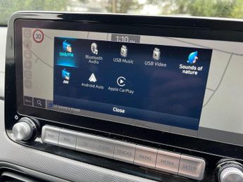 Hyundai KONA 64kWh Premium SUV 5dr Electric Auto (10.5kW Charger) (204 ps)