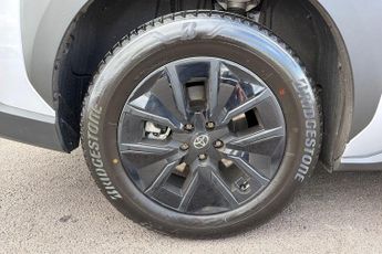 Toyota bZ4X 74.7kWh Design Touring Auto 5dr