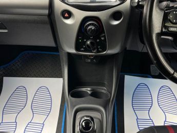 Peugeot 108 1.0 Active 2 Tronic Euro 6 5dr