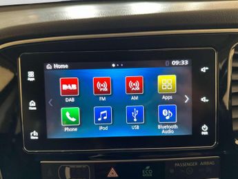 Mitsubishi Outlander 2.4h TwinMotor 13.8kWh Juro SUV 5dr Petrol Plug-in Hybrid CVT 4W