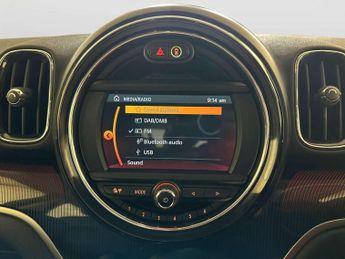 MINI Countryman 1.5 Cooper Exclusive SUV 5dr Petrol Manual Euro 6 (s/s) (136 ps)