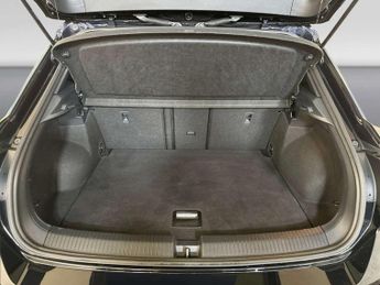 Volkswagen T-Roc 1.5 TSI R-Line SUV 5dr Petrol Manual Euro 6 (s/s) (150 ps)