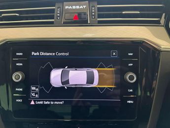 Volkswagen Passat 1.4 TSI 13kWh GTE Saloon 4dr Petrol Plug-in Hybrid DSG Euro 6 (s