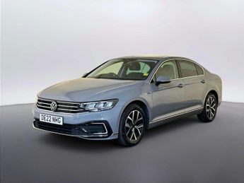 Volkswagen Passat 1.4 TSI 13kWh GTE Saloon 4dr Petrol Plug-in Hybrid DSG Euro 6 (s
