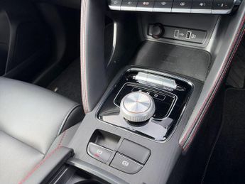 MG MG ZS 72.6kWh Trophy Long Range 5dr Automatic