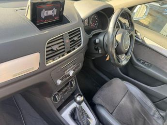 AUDI Q3 2.0 TDI S line Plus SUV 5dr Diesel S Tronic quattro Euro 6 (s/s)