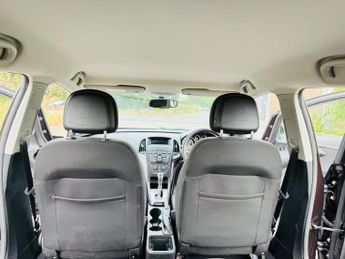 Vauxhall Astra 1.6 16v Exclusiv Auto Euro 5 5dr