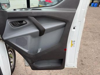 Ford Transit Custom 2.0 TDCi 310 L1 H1 5dr