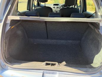 Renault Clio 1.6 VVT Dynamique 5dr