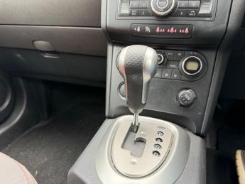 Nissan Qashqai 2.0 Acenta CVT 5dr