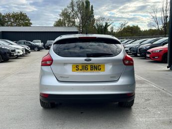 Ford Focus 1.0T EcoBoost Titanium Euro 6 (s/s) 5dr