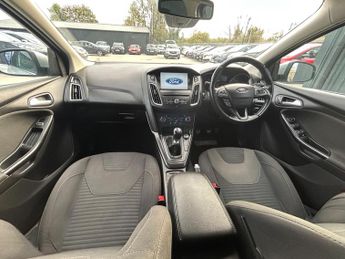 Ford Focus 1.0T EcoBoost Titanium Euro 6 (s/s) 5dr
