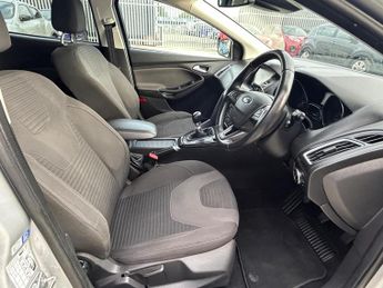 Ford Focus 1.0T EcoBoost Titanium Euro 6 (s/s) 5dr